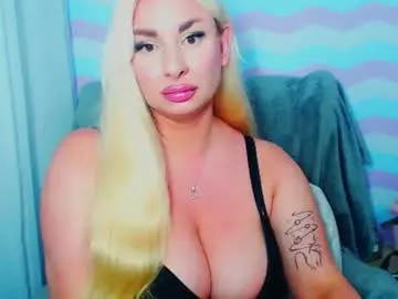 Chaturbate Live Sex Cam of luxuriaaa