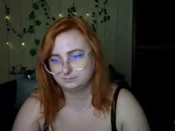 Chaturbate Live Sex Cam of alicia_side_red