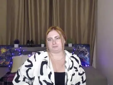 Chaturbate Free Porn Cam of alicia_side_red