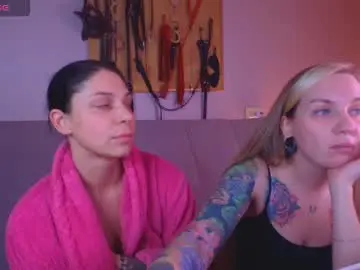 Chaturbate Live Porn of carrie_moonshine