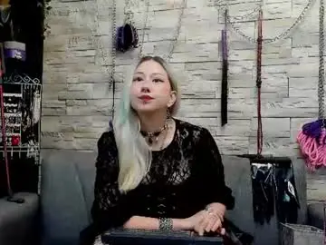 Chaturbate Live Sex Cam of miss_kaz