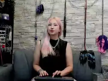 Chaturbate Sex Cam of miss_kaz