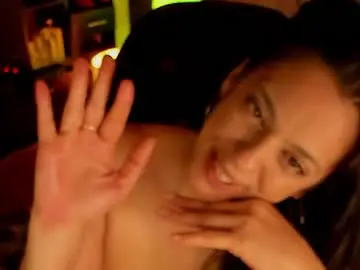 Chaturbate Watch Live Sex Cams of xlaracroftx