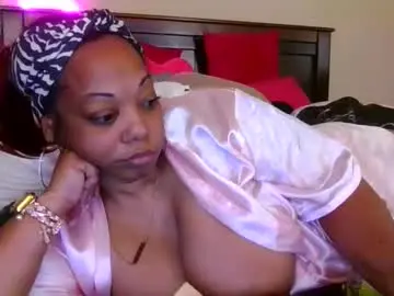 Chaturbate Nude Webcam of brownroundrenee