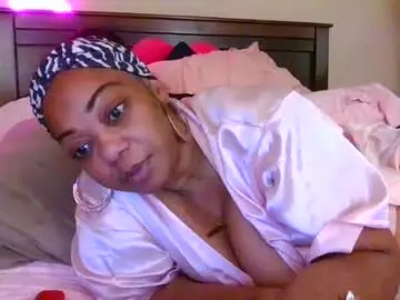 Chaturbate Best live sex cam show of brownroundrenee