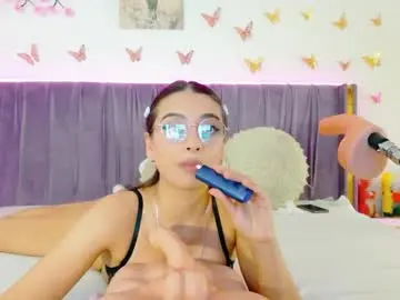 Chaturbate Watch Live Sex Cams of lilithcapri777