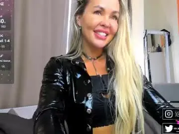 Chaturbate Live Sex Cam of candysandyy
