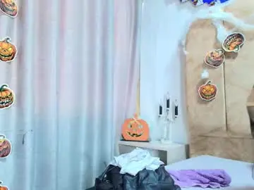 Chaturbate Free Porn Cam of maraa_x