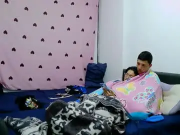 Chaturbate Live Sex Cam of mauroluxandra