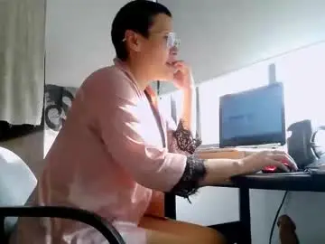 Chaturbate Nude Webcam of mauroluxandra