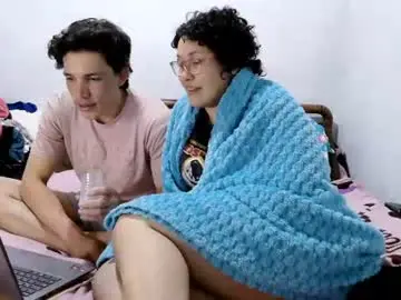 Chaturbate Free Live Porn of mauroluxandra