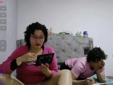 Chaturbate Adult Video Chat of mauroluxandra