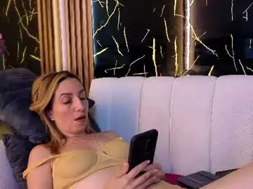 Chaturbate Adult Webcam of starlight_mature11_aws