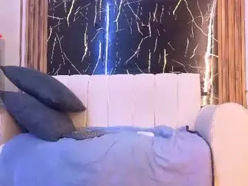 Chaturbate Sex Cam of starlight_mature11_aws