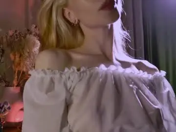 Chaturbate Free Porn Cam of adelaidegilber_