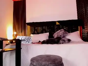 Chaturbate Best live sex cam show of sexy_hot_milf_