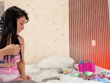 Chaturbate Sex Chat of sharlot_velvet