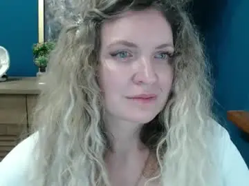 Chaturbate Best live sex cam show of luxdonna