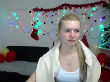 Chaturbate Live Sex Cam of melissatylerbb