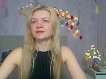 Chaturbate Live Sex Cam of melissatylerbb