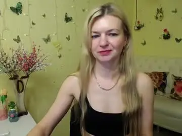 Chaturbate Watch Live Sex Cams of melissatylerbb