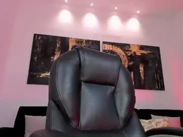 Chaturbate Live Sex Cam of sophielafont