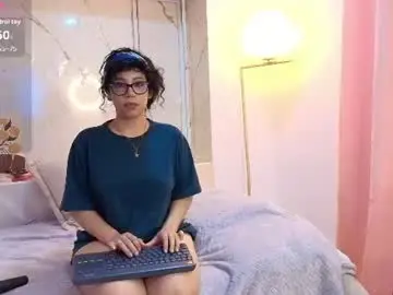 Chaturbate Best live sex cam show of laena_castillo