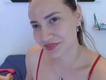 Chaturbate Live Sex Cam of cielodal