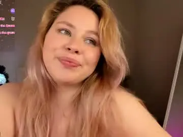 Chaturbate Adult Webcam of wetluna1