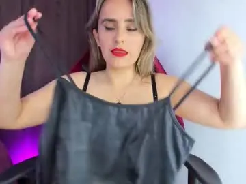 Chaturbate Nude Webcam of sara_mills30