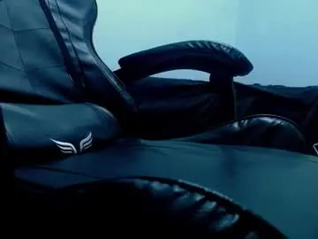 Chaturbate Live Sex Cam of stormiing_18