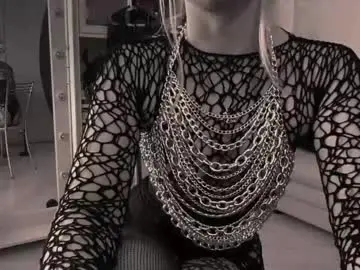 Chaturbate Free Porn Cam of sun_for_you
