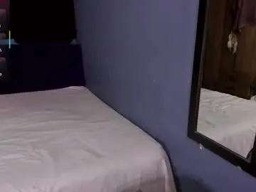 Chaturbate Best live sex cam show of alyceandaxellredhot