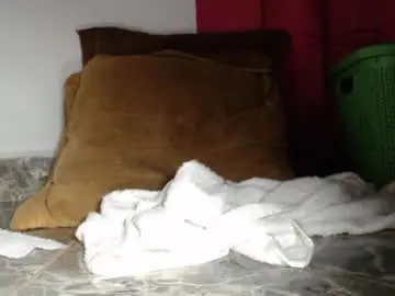 Chaturbate Adult Webcams of squirtkat25