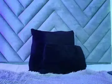 Chaturbate Watch Live Sex Cams of sofia_owens2