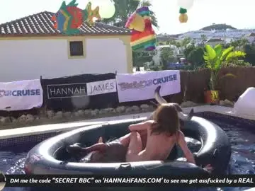 Chaturbate Sex Cam of hannahjames710