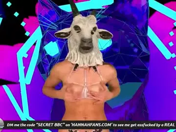 Chaturbate Adult Webcams of hannahjames710