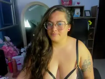 Chaturbate Live Porn of sara_thonson_