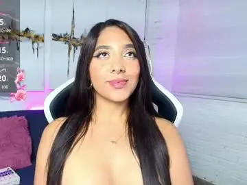 Chaturbate Watch Live Sex Cams of charllot_2002