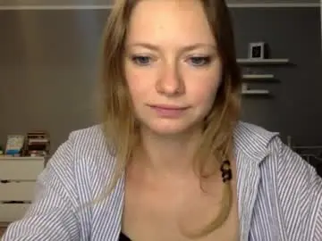 Chaturbate Free Live Porn of lux_millie