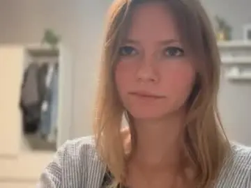 Chaturbate Adult Webcam of lux_millie