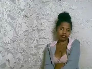 Chaturbate Free Porn Cam of rosiahot1