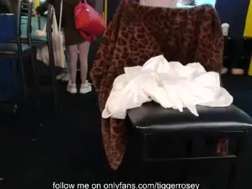 Chaturbate Free Live Porn of tiggerrosey