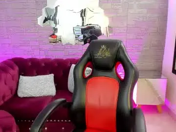 Chaturbate Free Porn Cam of diamondfox_m