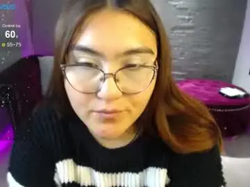 Chaturbate Best live sex cam show of diamondfox_m