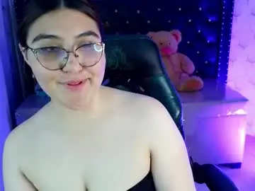 Chaturbate Free Porn Cam of diamondfox_m