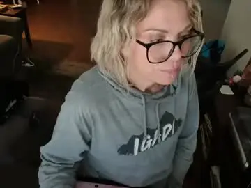 Chaturbate Live Porn of aliceliddell710