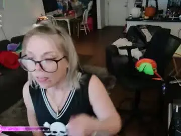 Chaturbate Best live sex cam show of aliceliddell710