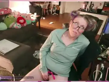 Chaturbate Live Porn of aliceliddell710