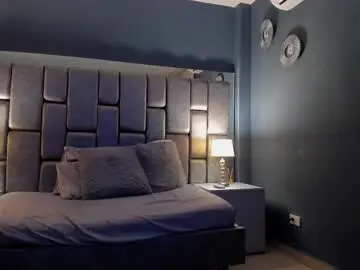 Chaturbate Live Sex Cam of cata_joness